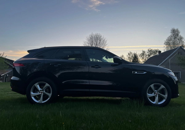 Jaguar F-Pace cena 115900 przebieg: 112800, rok produkcji 2017 z Białystok małe 742